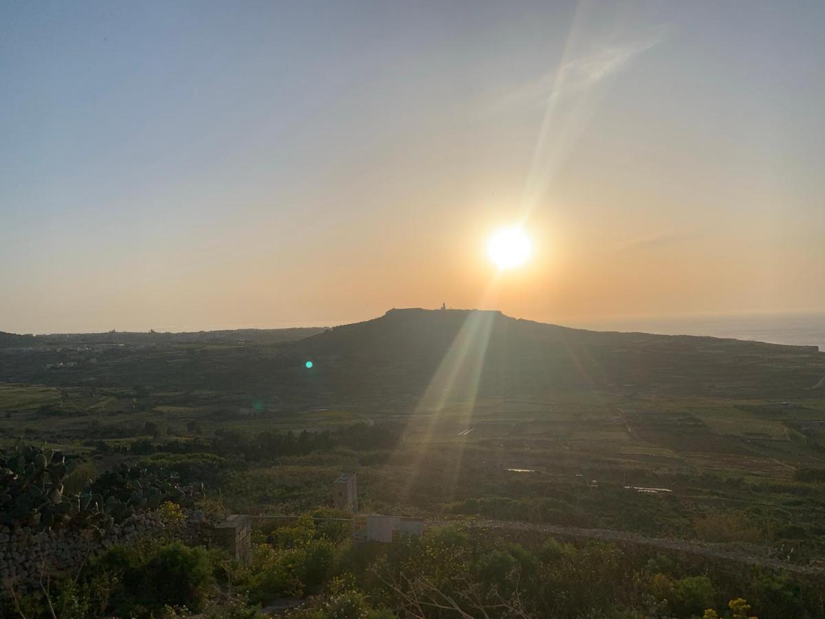 Tac-Cnic Heritage Living Apartment - Spectacular Views Zebbug  Eksteriør billede